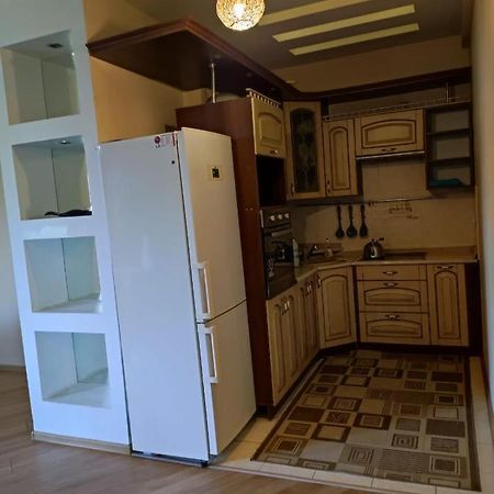 2 Room Flat Almatı Dış mekan fotoğraf