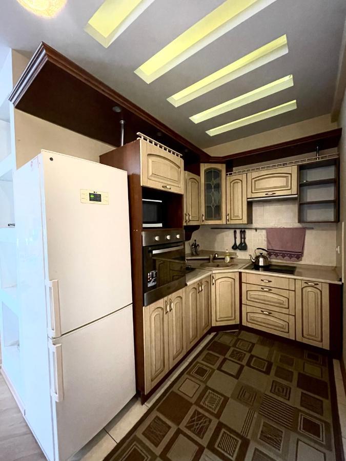 2 Room Flat Almatı Dış mekan fotoğraf